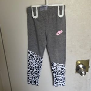 Nike leggings